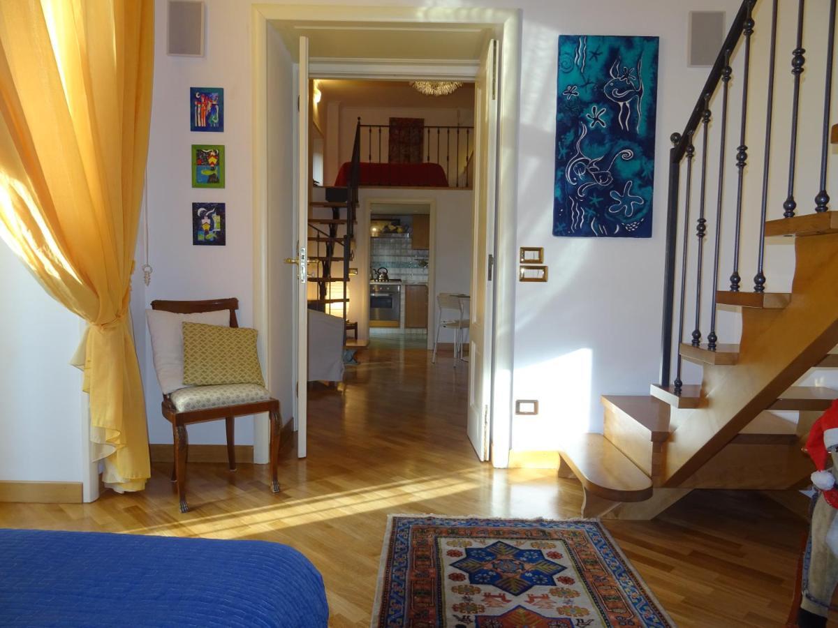 Mezzocannone Holiday House Neapol Exteriér fotografie